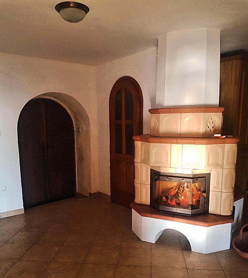 Villa Korozsa Vendeghaz ティハニ エクステリア 写真