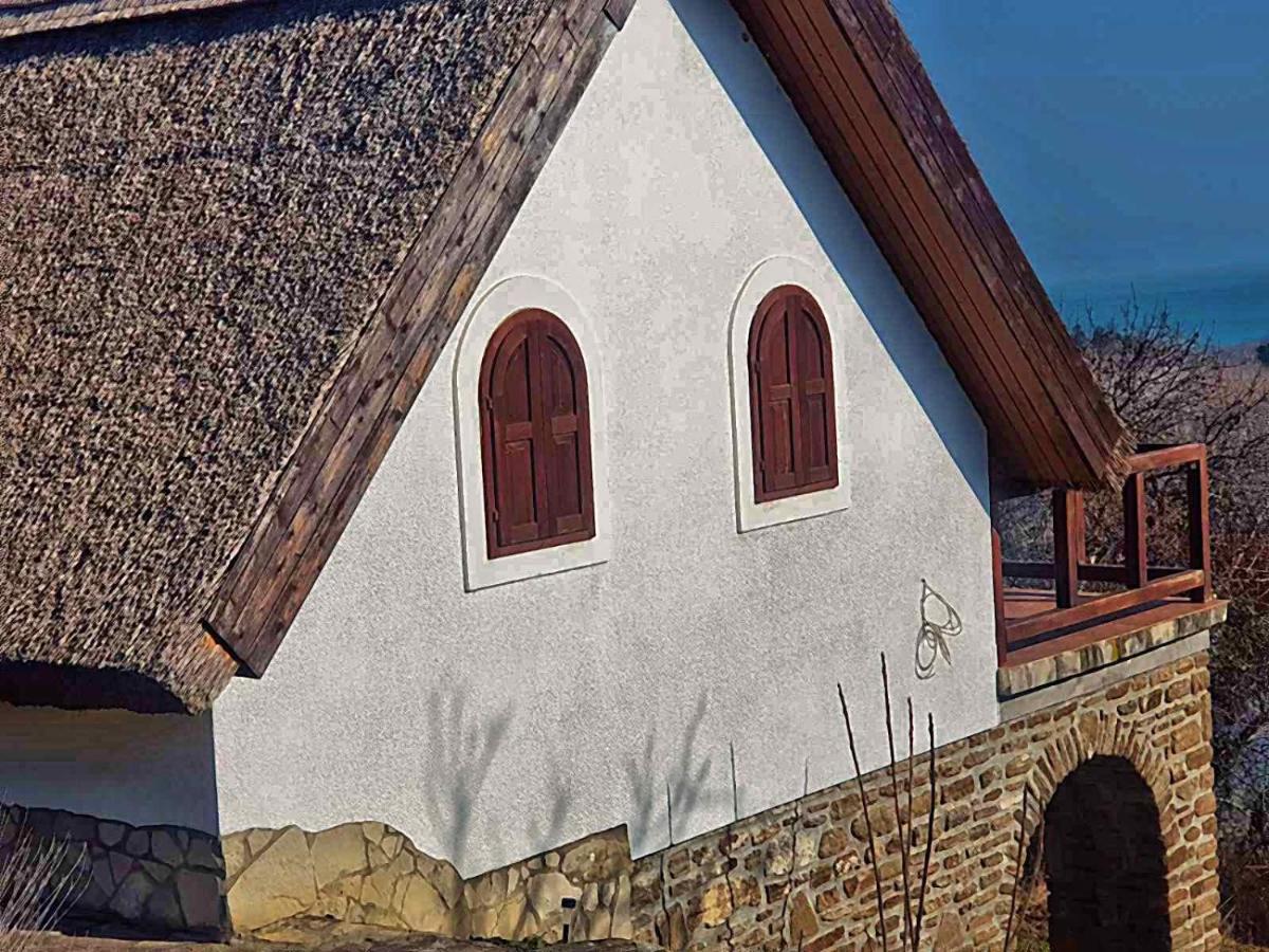 Villa Korozsa Vendeghaz ティハニ エクステリア 写真