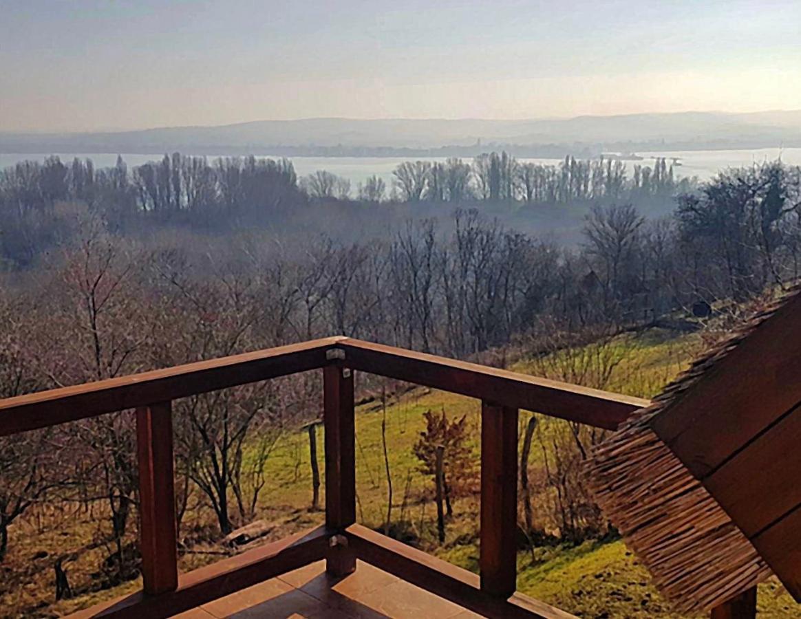 Villa Korozsa Vendeghaz ティハニ エクステリア 写真